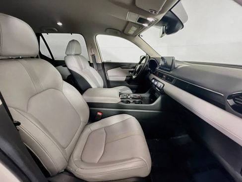 Certified 2025 Honda Pilot EX-L image 27