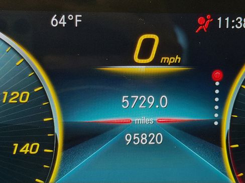 Used 2020 Mercedes-Benz GLS 450 GLS 450 4MATIC image 8