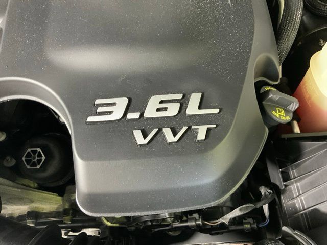 Used 2022 Dodge Charger SXT AWD/4WD image 33