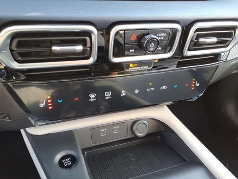 New 2026 Nissan Sentra SL w/ Floor Mat Package FWD image 14