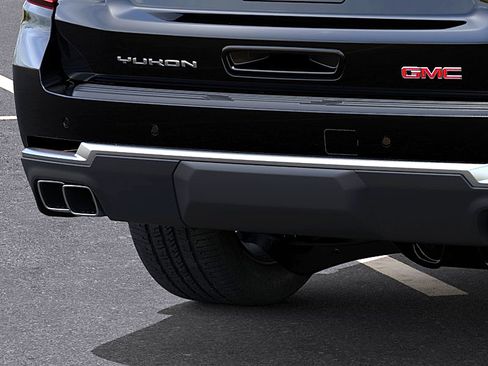New 2026 GMC Yukon Denali w/ Sun & Power Step Package AWD/4WD image 14