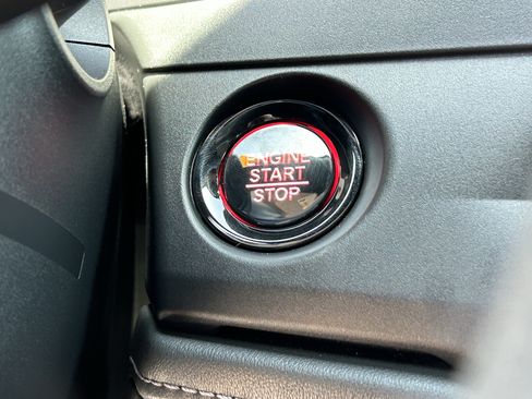 Certified 2025 Honda Accord SE image 23