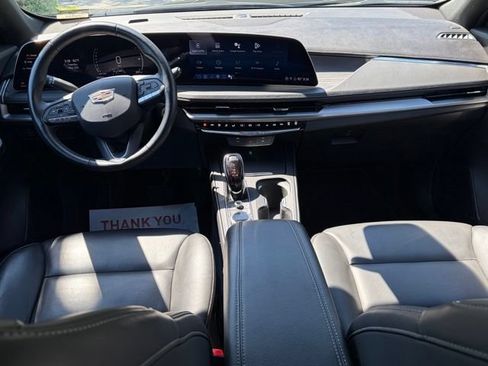 Used 2025 Cadillac XT4 Premium Luxury AWD/4WD image 30