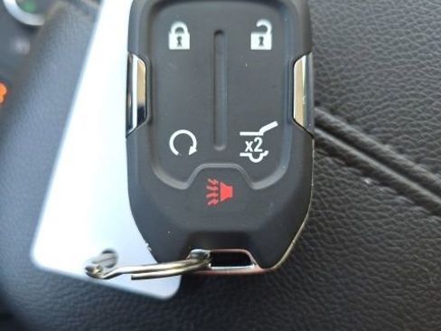 Used 2018 GMC Terrain SLT w/ Preferred Package image 38