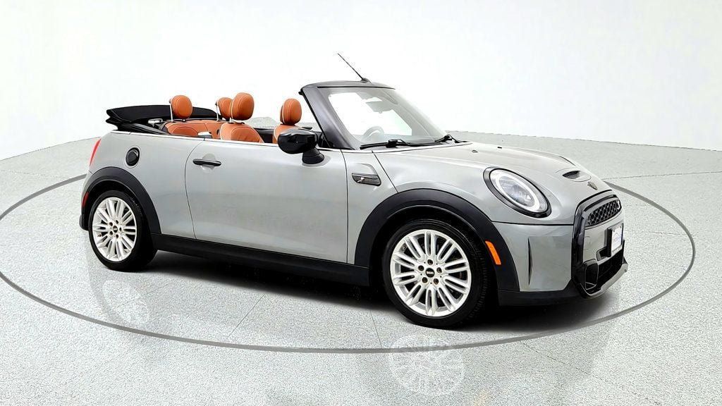 Used 2022 MINI Cooper S FWD image 3