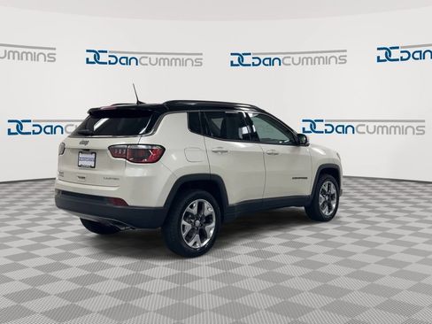 Used 2018 Jeep Compass Limited AWD/4WD image 8