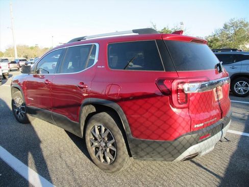 Used 2021 GMC Acadia SLE w/ Driver Convenience Package image 3