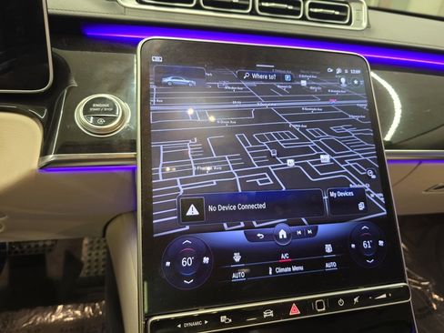 Used 2023 Mercedes-Benz S 580 S 580 image 23