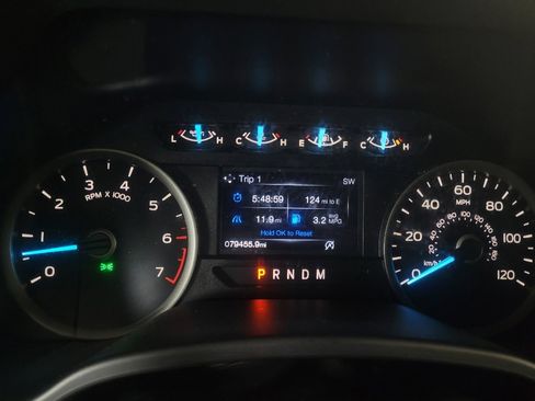 Used 2019 Ford F150 XLT w/ Equipment Group 302A Luxury AWD/4WD image 23