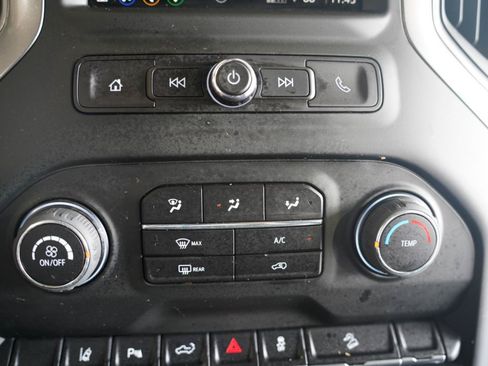 Used 2024 Chevrolet Silverado 2500 Custom w/ Custom Convenience Package AWD/4WD image 21