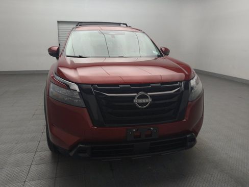 Used 2023 Nissan Pathfinder SV w/ Lighting Package (N92) FWD image 14