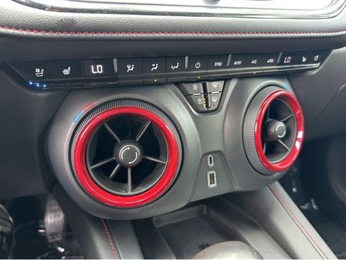 Used 2019 Chevrolet Blazer RS image 10