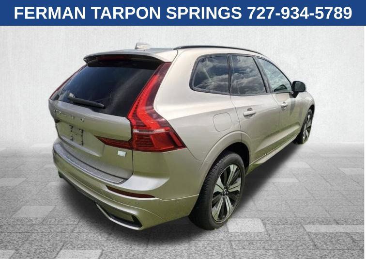 Used 2024 Volvo XC60 T8 Plus w/ Protection Package Premier AWD/4WD image 3