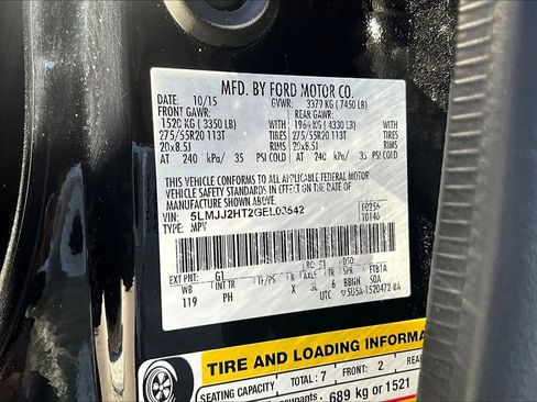 Used 2016 Lincoln Navigator Select image 35