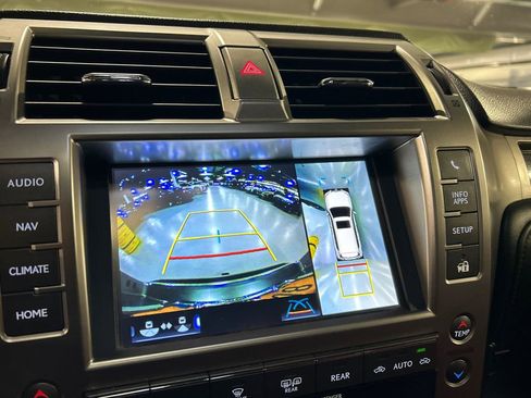 Used 2020 Lexus GX 460 Luxury w/ Luxury Sport Package AWD/4WD image 17