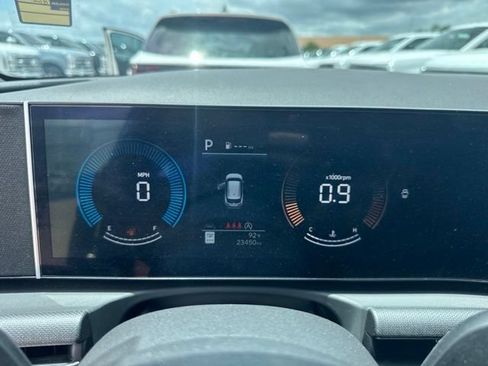Used 2025 Hyundai Tucson XRT FWD image 13