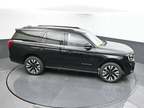 New 2027 Ford Expedition Platinum w/ Driver's Package AWD/4WD image 39
