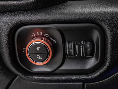 Used 2020 RAM 2500 Power Wagon AWD/4WD image 29