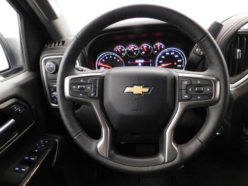 Used 2022 Chevrolet Silverado 1500 LT image 24