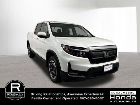 Certified 2024 Honda Ridgeline RTL image 3