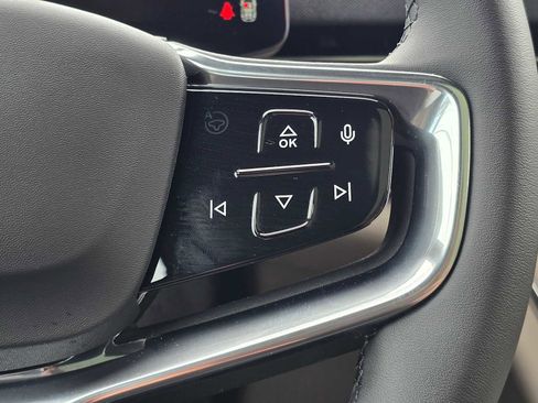 New 2026 Volvo EX90 Ultra image 33