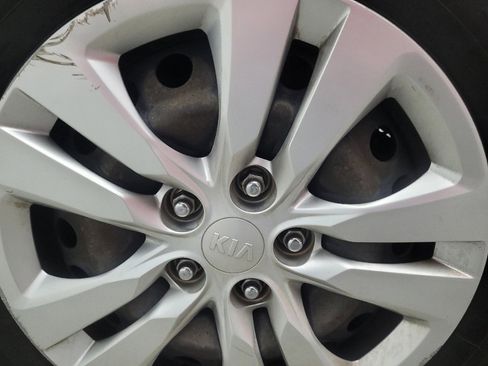 Used 2020 Kia Soul LX image 31