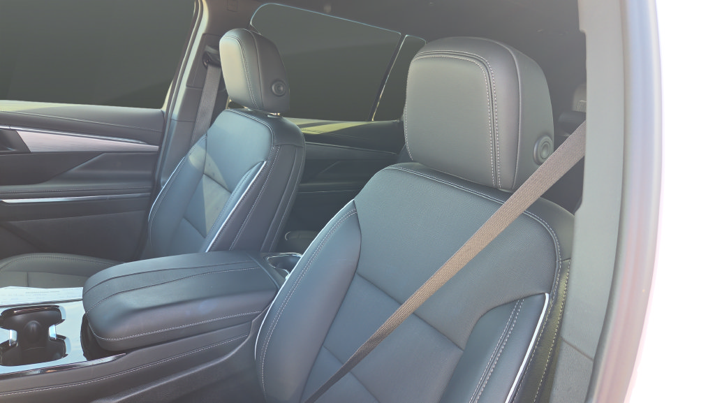 Used 2026 Buick Enclave Preferred AWD/4WD image 10