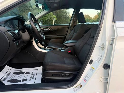 Used 2013 Honda Accord Sport image 13