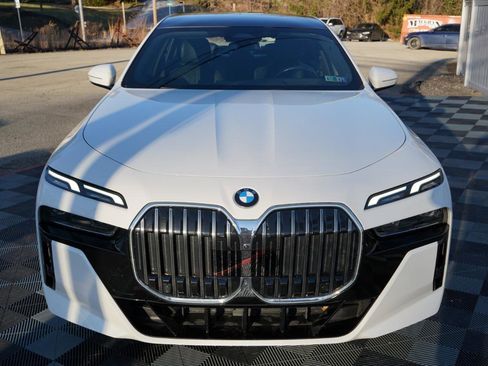 Used 2024 BMW 740i xDrive image 14