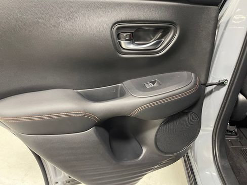 Used 2025 Honda HR-V Sport image 23