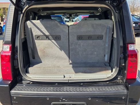 Used 2007 Jeep Commander Sport image 23