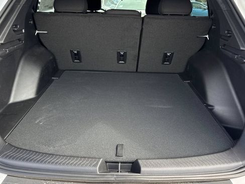New 2026 Chevrolet Equinox EV LT FWD image 15