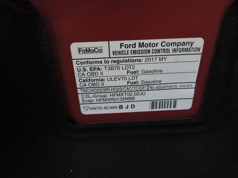 Used 2017 Ford Edge Titanium w/ Technology Package FWD image 20