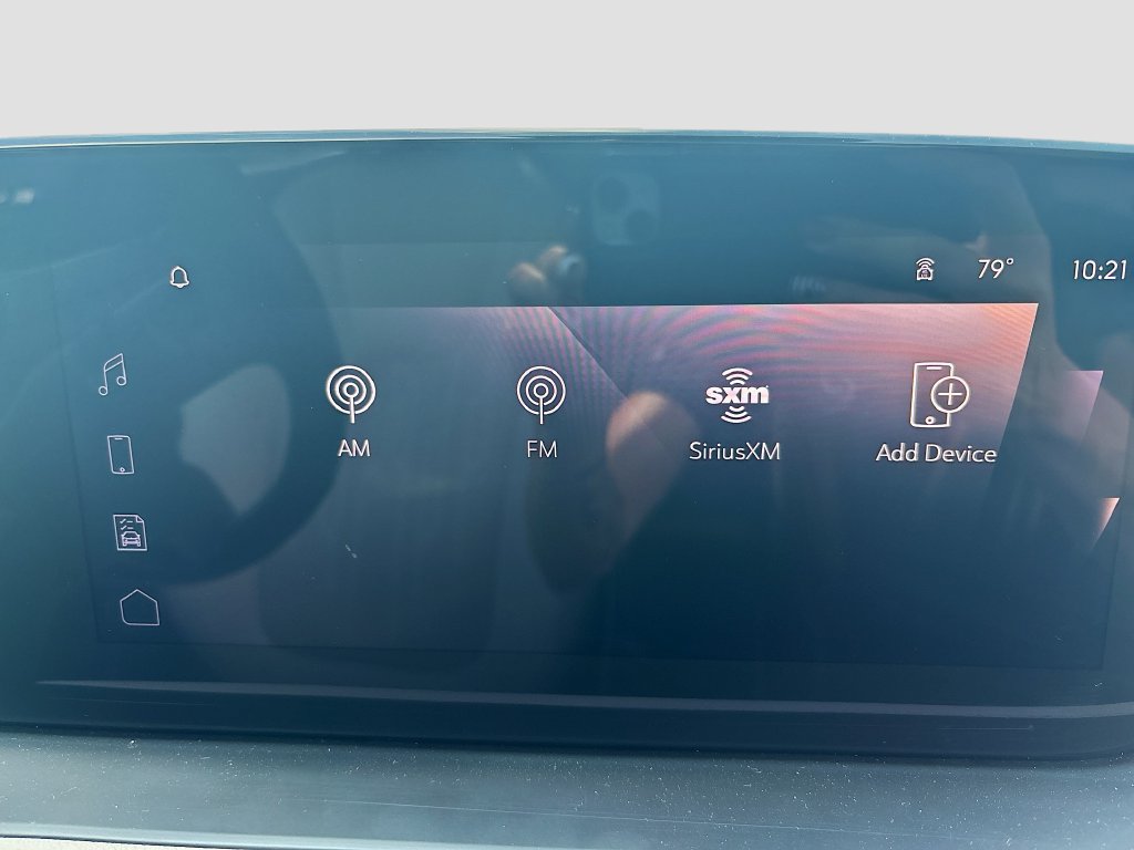 Used 2025 Buick Encore GX Avenir w/ Avenir Technology Package FWD image 30