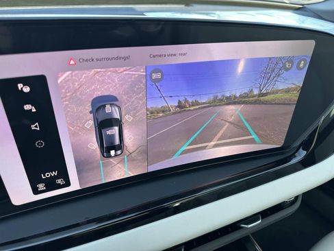 New 2026 Audi A6 Premium Plus AWD/4WD image 18