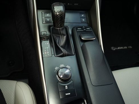 Used 2014 Lexus IS 350 image 11