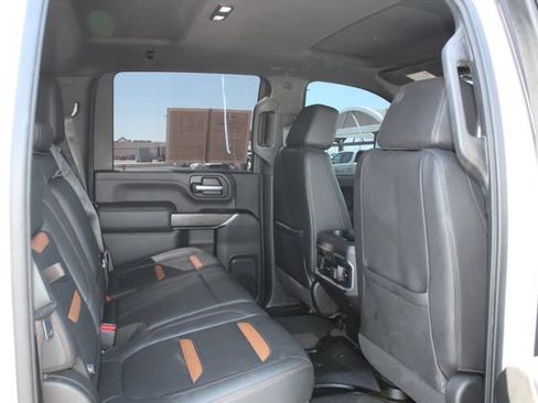 Used 2021 GMC Sierra 2500 AT4 AWD/4WD image 15