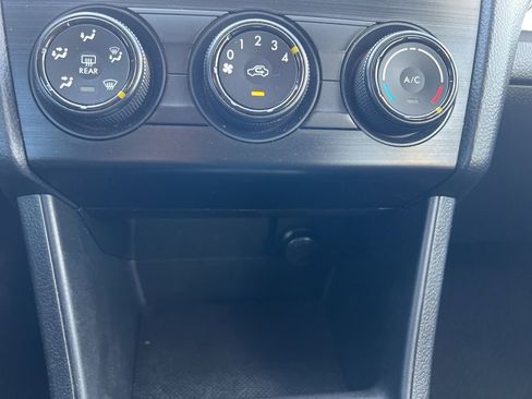 Used 2014 Subaru Impreza 2.0i Sport Premium image 18