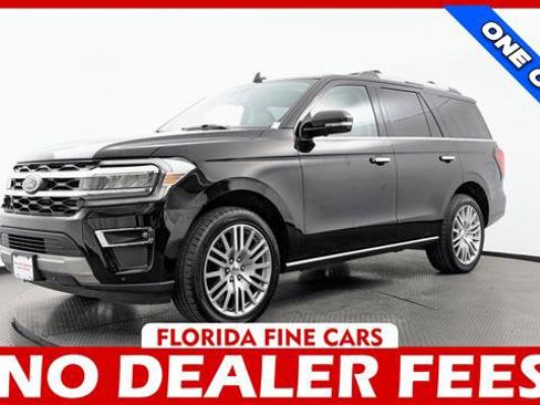 Used 2024 Ford Expedition Limited AWD/4WD image 1