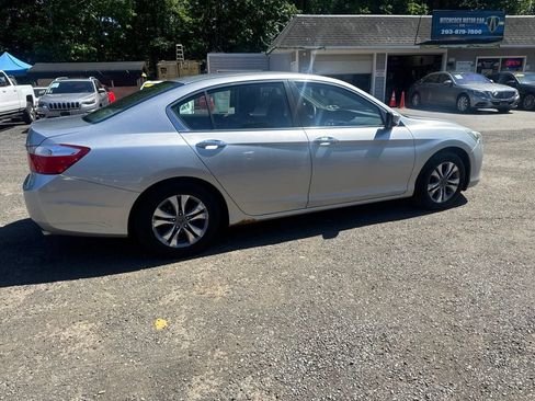 Used 2014 Honda Accord LX image 9