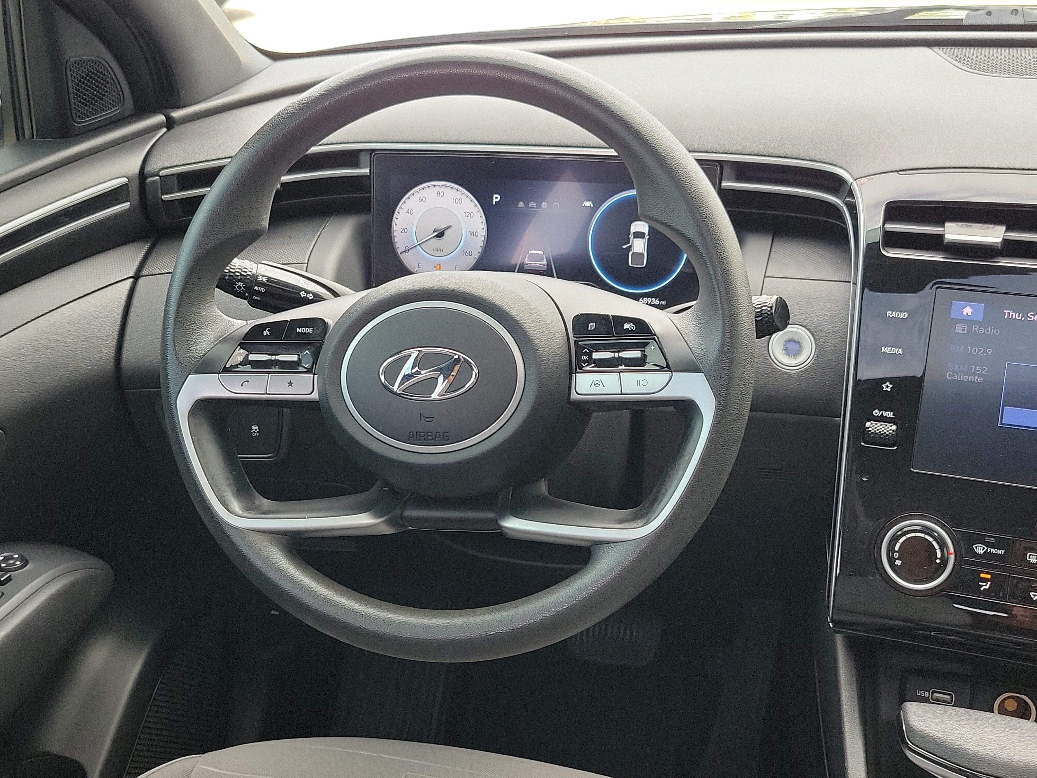 Used 2022 Hyundai Santa Cruz SEL w/ Activity Package FWD image 17