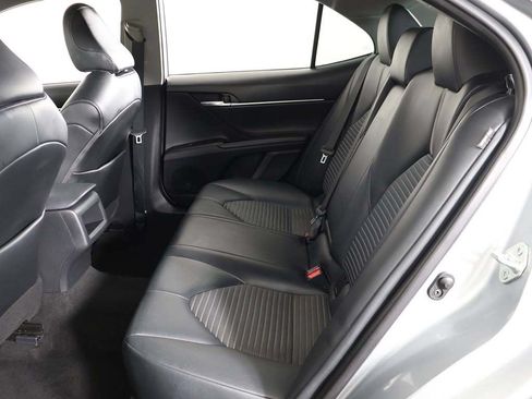 Used 2022 Toyota Camry SE FWD image 29