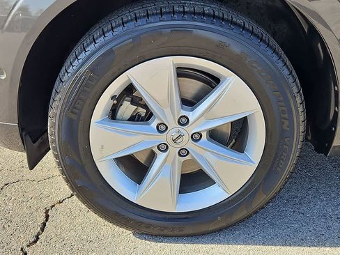 Used 2022 Volvo XC60 B5 Momentum image 14