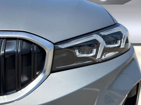 Used 2026 BMW 330i Sedan RWD image 11