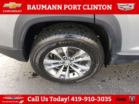 Used 2025 Chevrolet Equinox LT image 27