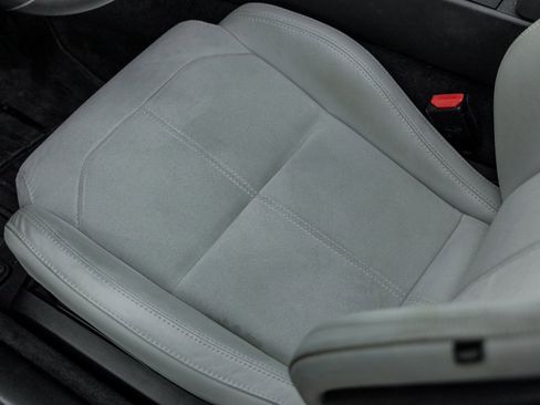 Used 2022 Jaguar F-TYPE Convertible image 18