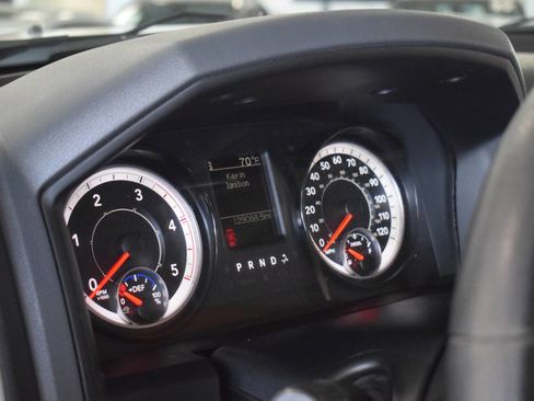 Used 2017 RAM 2500 SLT image 44