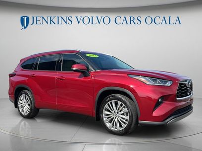 Used 2023 Toyota Highlander Platinum