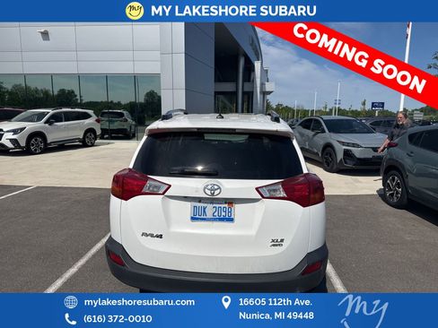 Used 2015 Toyota RAV4 XLE AWD/4WD image 5