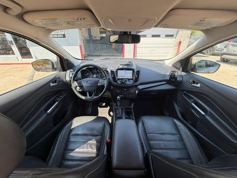 Used 2017 Ford Escape Titanium AWD/4WD image 11